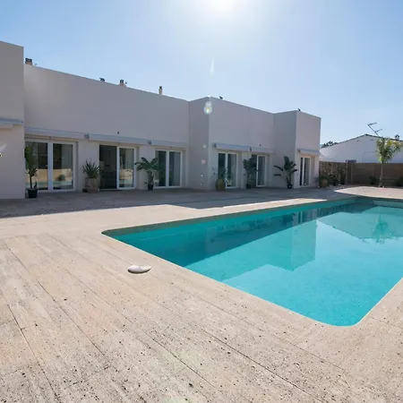 Acogedor Con Jardin En 2 Apartment *