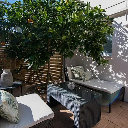Acogedor Con Jardin En 2 Apartment *