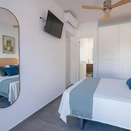 Acogedor Con Jardin En 2 * Denia